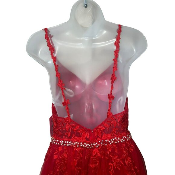 NWT JVN PROM COLLECTION Gorgeous Red Dress Size 6 Retail $599 - Picture 8 of 13